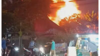Kebakaran melanda sebuah rumah dua lantai di Kelurahan Pangenrejo. Foto Istimewa