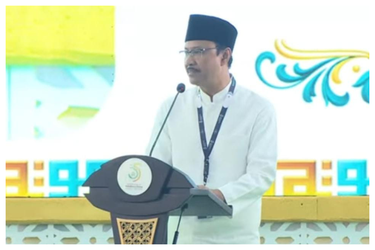 Ketua Organizing Committee OC Muktamar ke 35 Nahdlatul Ulama NU Saifullah Yusuf atau Gus Ipul menyampaikan Sambutan dalam Rangak Pembukaan Muktamar NU ke 35 hari kamis 27 08 2026. foto. ist
