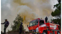 Penanganan karhutla dibagi dalam dua satuan tugas yakni satgas udara dan satgas darat. Foto Istimewa