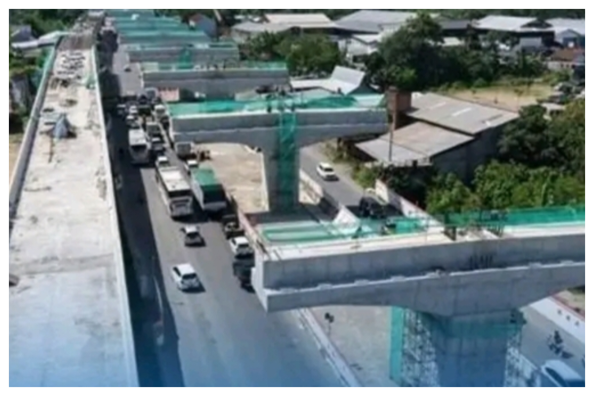 Sultan menyoroti konektivitas Tol Jogja Solo dan Jogja Bawen dengan jalan daerah. Foto Istimewa