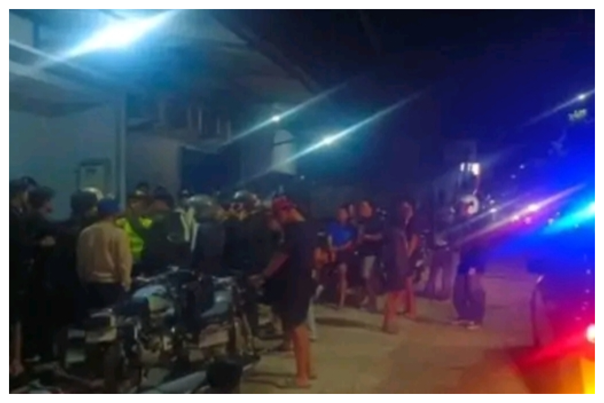 Tiga pemuda diamankan polisi usai diduga terlibat aksi kejahatan jalanan di Jalan Jogja Solo Km 12 Sleman.Foto istimewa