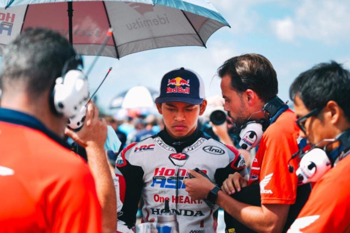 Veda Ega Pratama optimistis melanjutkan tren positif di Moto3 Inggris 2026 sementara Honda Team Asia memberi debut bagi Kiattisak Singhapong