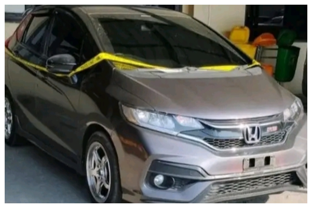 mobil Honda Jazz milik Candra Waskito 25 Pemilik Konter Amabarawa Korban Perampokan. Foto Istimewa