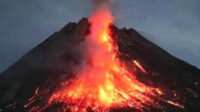 Gunung Merapi Masih Siaga PVMBG Catat 19 Gempa Guguran dan 15 Gempa Hybrid
