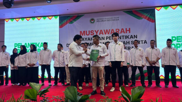Don Muzakir Lantik Muhammad Andri Pimpin APPSI Kalimantan Barat Perjuangkan Pedagang Pasar